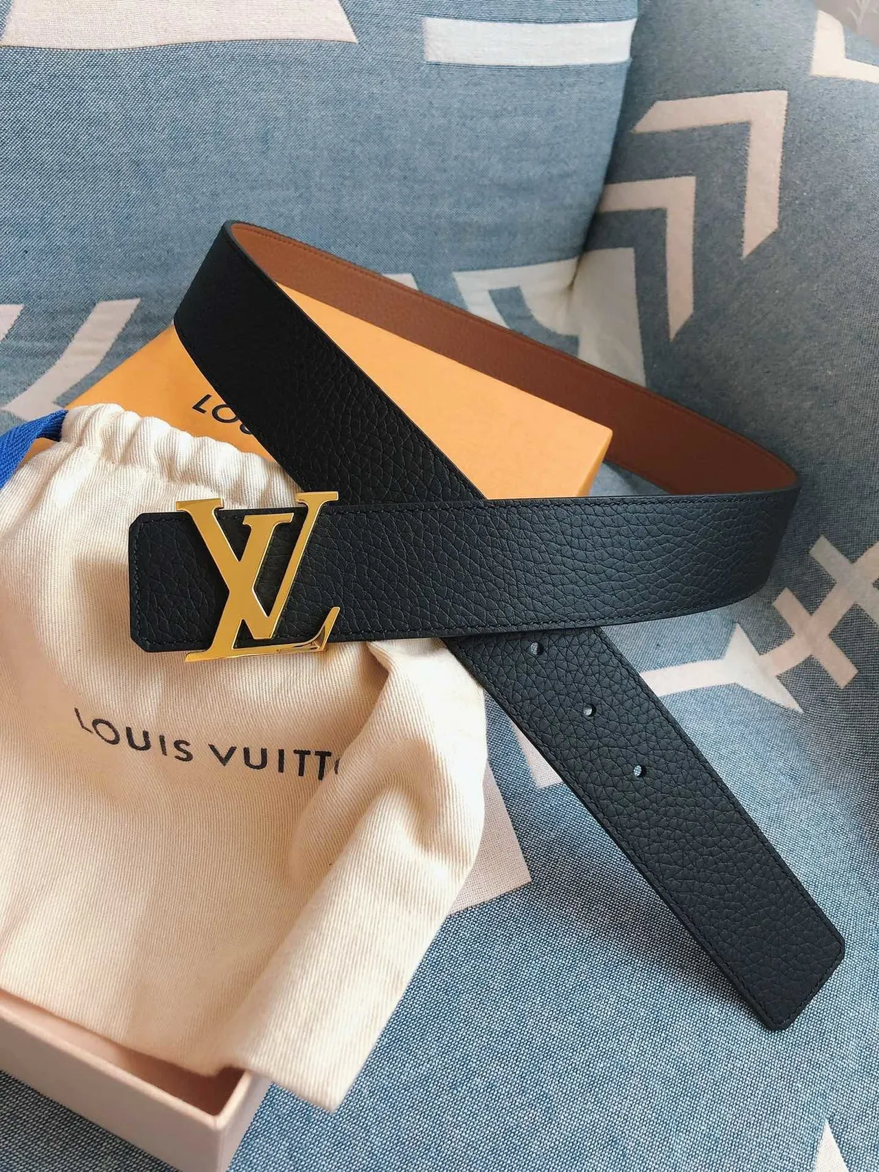 Louis Vuitton LV Initiales Navy Pebbled Leather Belt 7