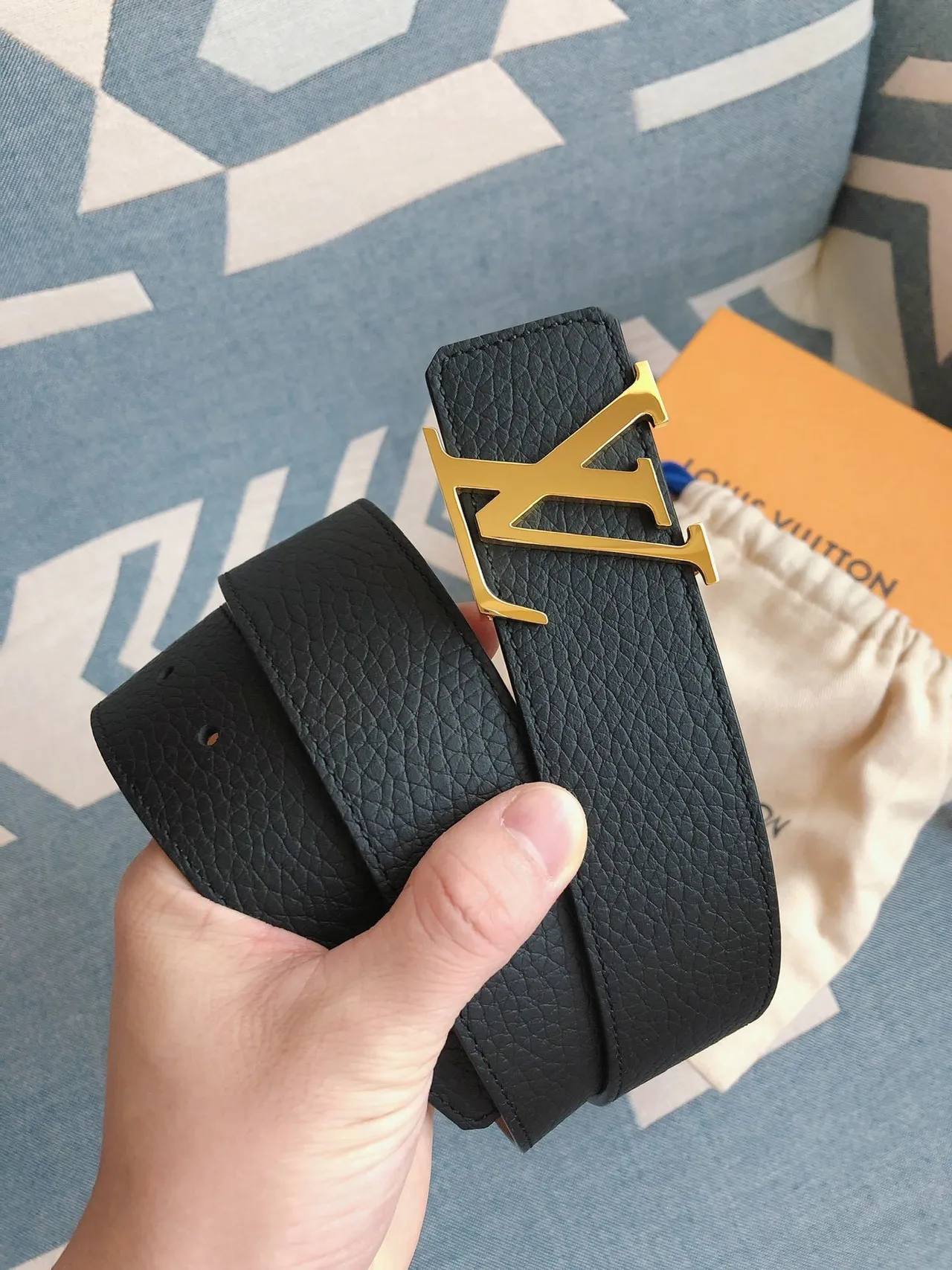 Louis Vuitton LV Initiales Navy Pebbled Leather Belt 8