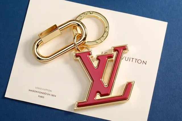 Louis Vuitton LV Logo Red Navy Enamel-Filled Monogram Gold-Tone Metal Bracelet 8