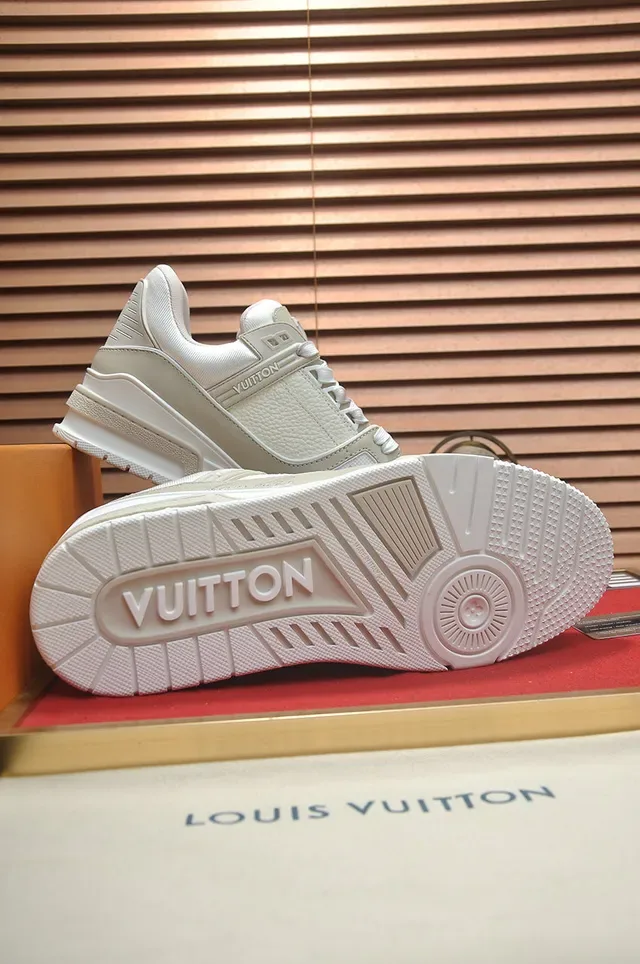 Louis Vuitton LV Trainer Beige White Layered Leather And Mesh Upper Sculpted Midsole Lifestyle Sneakers 3