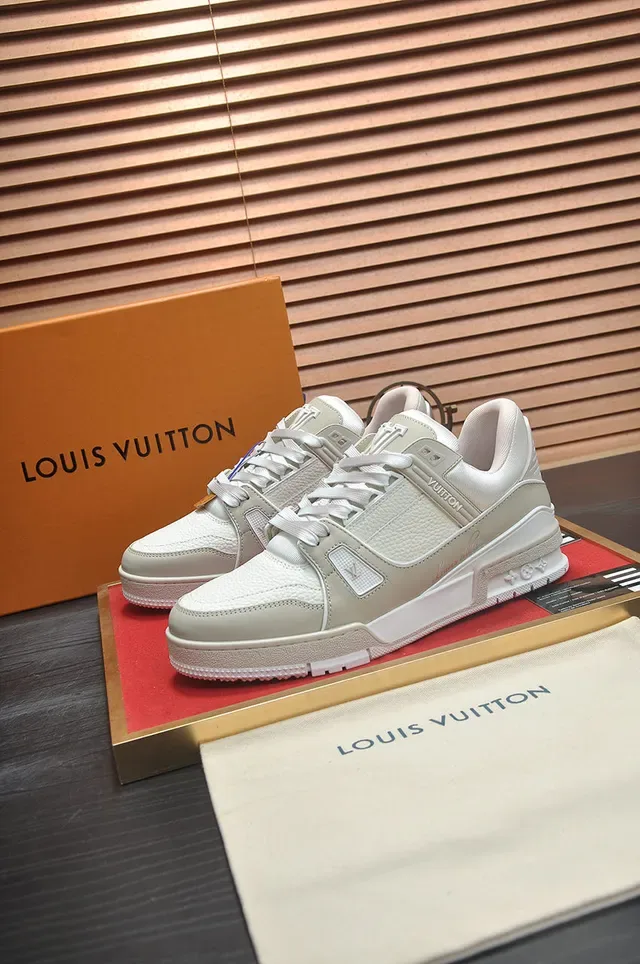 Louis Vuitton LV Trainer Beige White Layered Leather And Mesh Upper Sculpted Midsole Lifestyle Sneakers 4