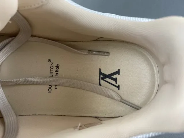 Louis Vuitton LV Trainer Beige Blanc Semelle multicouche Tissu et cuir grainé Sneakers Lifestyle 7