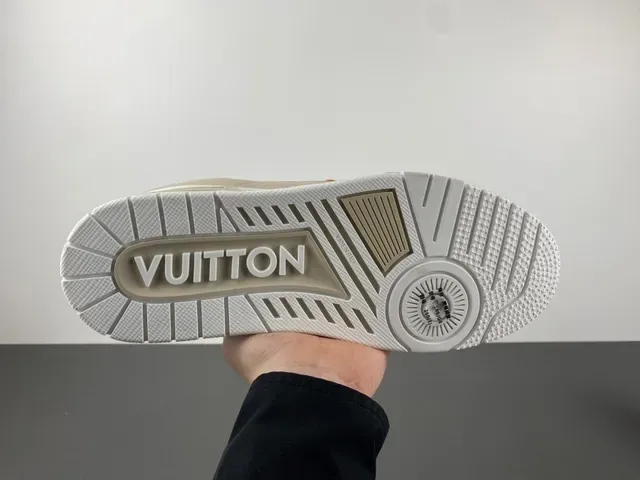 Louis Vuitton LV Trainer Beige Blanc Semelle multicouche Tissu et cuir grainé Sneakers Lifestyle 9