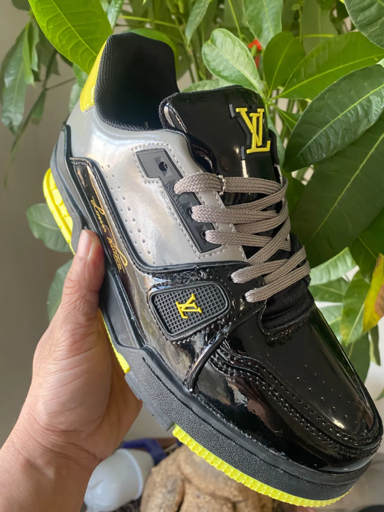 Louis Vuitton LV Trainer Black Yellow Chunky Layered Sole Synthetic Leather Upper Lifestyle Sneakers 3