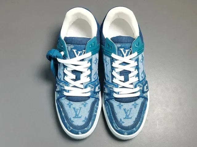 Louis Vuitton LV Trainer Chaussures Lifestyle Bleu Denim Monogram Tige Double bretelle Jaula 17