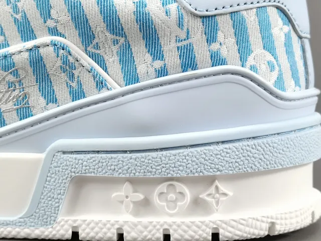 Louis Vuitton LV Trainer Blue White Monogram Jacquard Upper Striped Pattern Lifestyle Sneakers 7