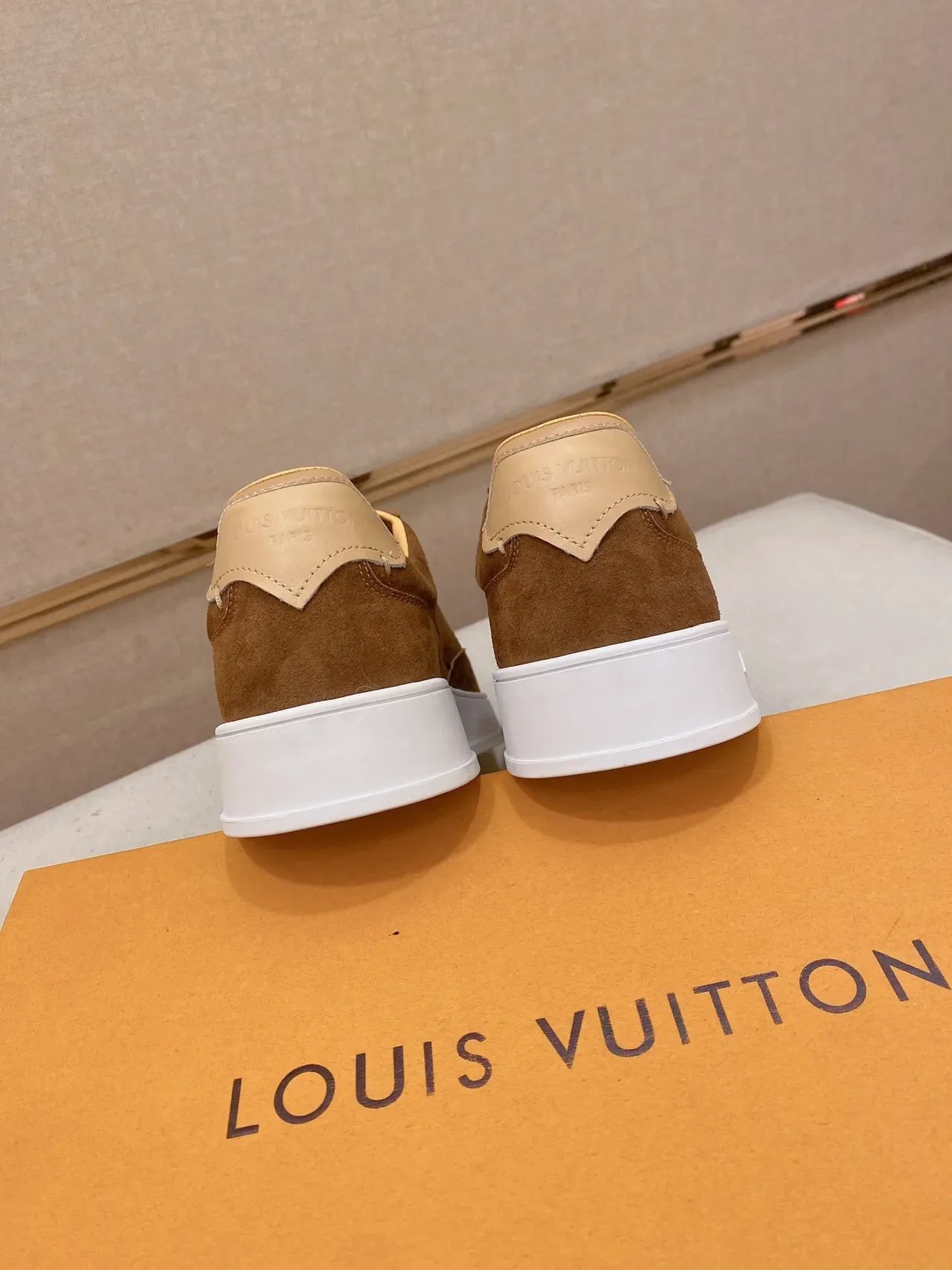 Louis Vuitton LV Trainer Baskets Lifestyle Marron Blanc Ante Supérieure Semelle Plateforme 3