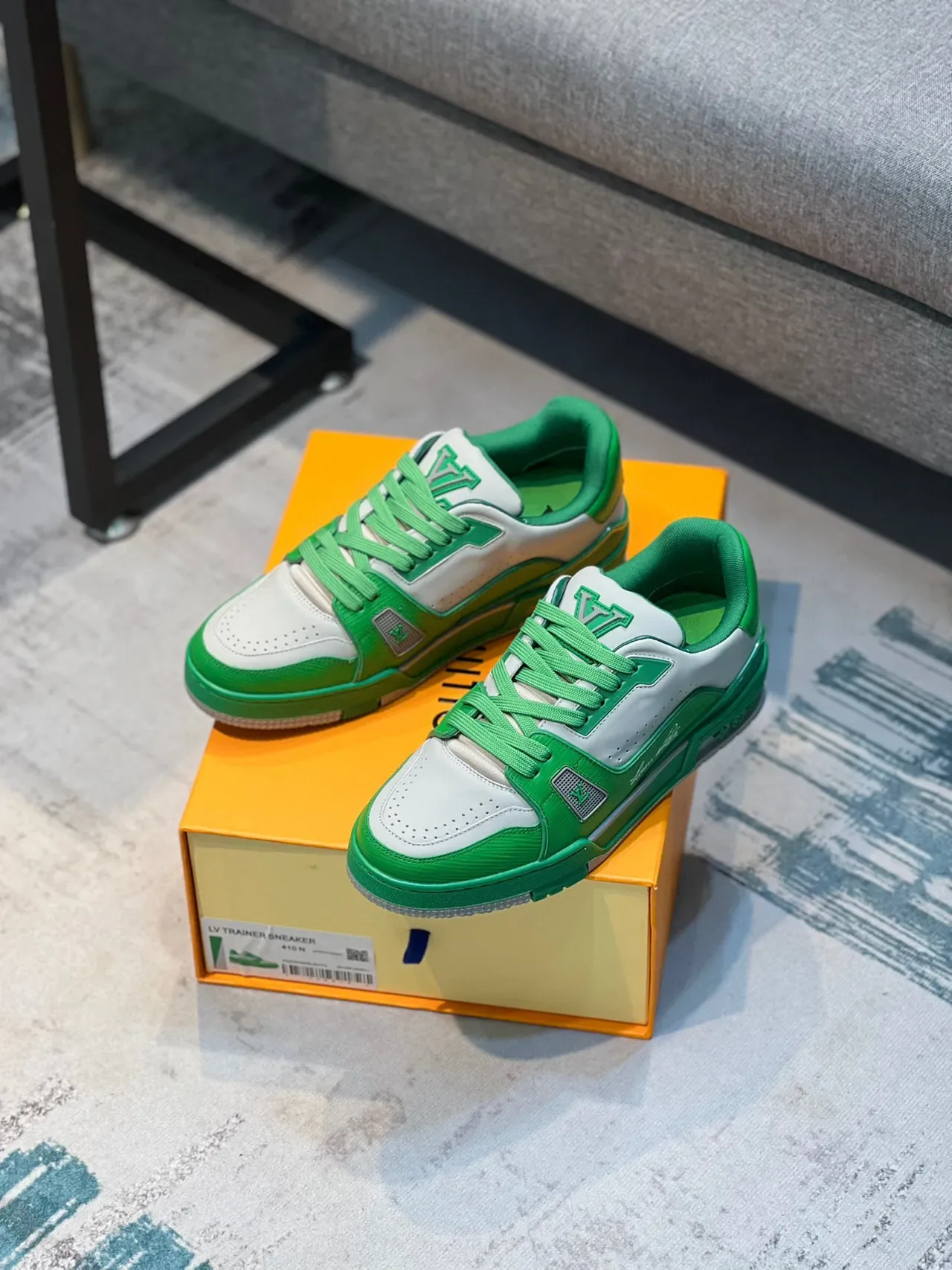 Louis Vuitton LV Trainer Green White Low-Top Layered Leather And Synthetic Upper Lifestyle Sneakers 2