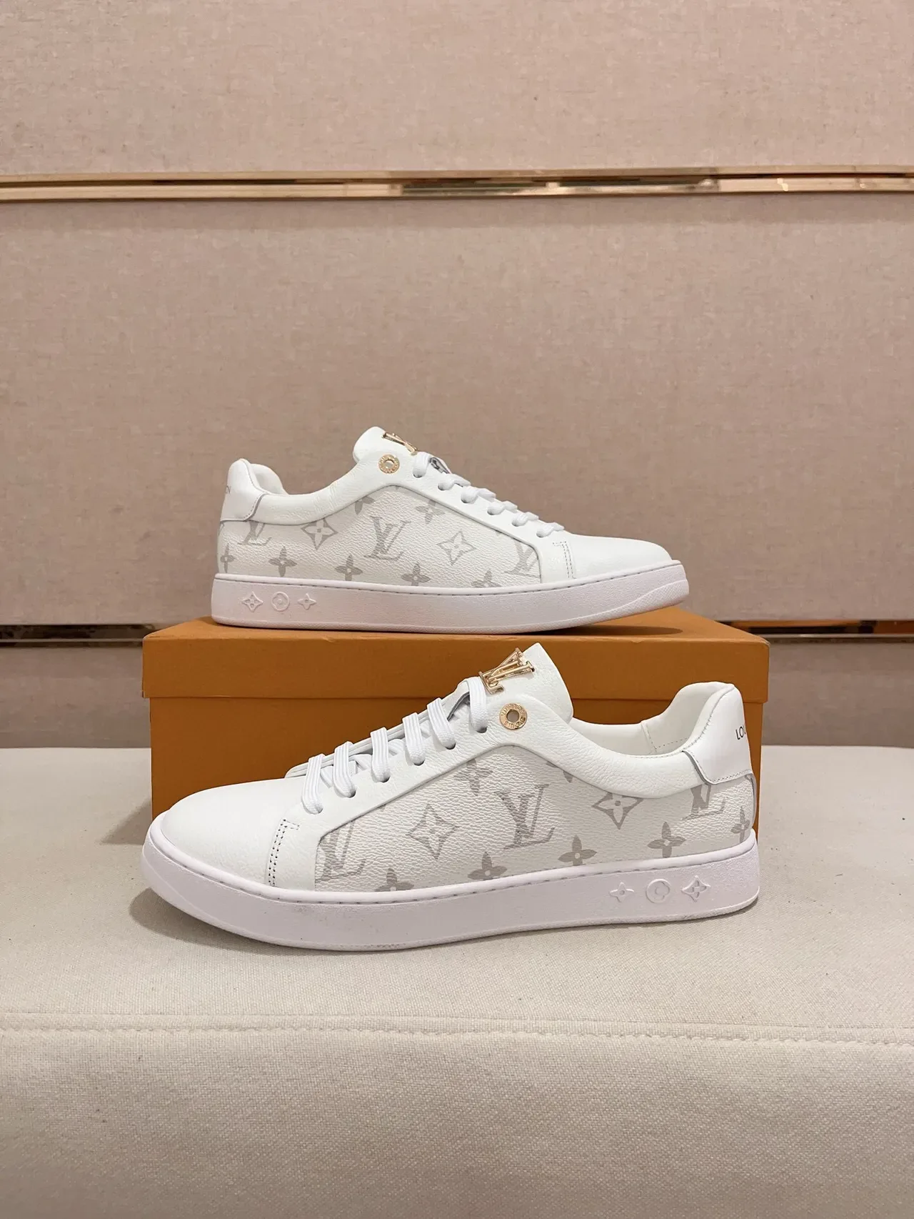 Louis Vuitton LV Trainer White Beige Monogram Leather Low-Top Lifestyle Sneakers 7
