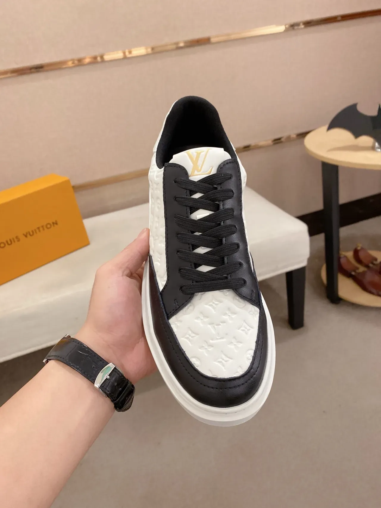 Louis Vuitton LV Trainer White Black Monogram-Embossed Leather Two-Tone Panel Construction Lifestyle Sneakers 6