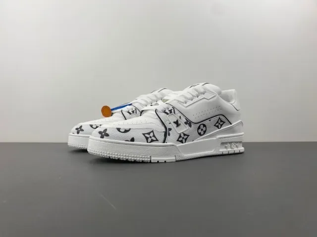 Louis Vuitton LV Trainer White Black Monogram-Print Leather Sculpted Chunky Sole Lifestyle Sneakers 10
