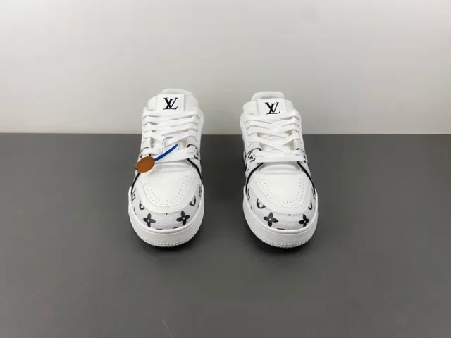 Louis Vuitton LV Trainer White Black Monogram-Print Leather Sculpted Chunky Sole Lifestyle Sneakers 11