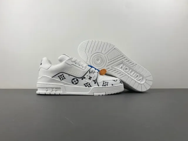 Louis Vuitton LV Trainer White Black Monogram-Print Leather Sculpted Chunky Sole Lifestyle Sneakers 12