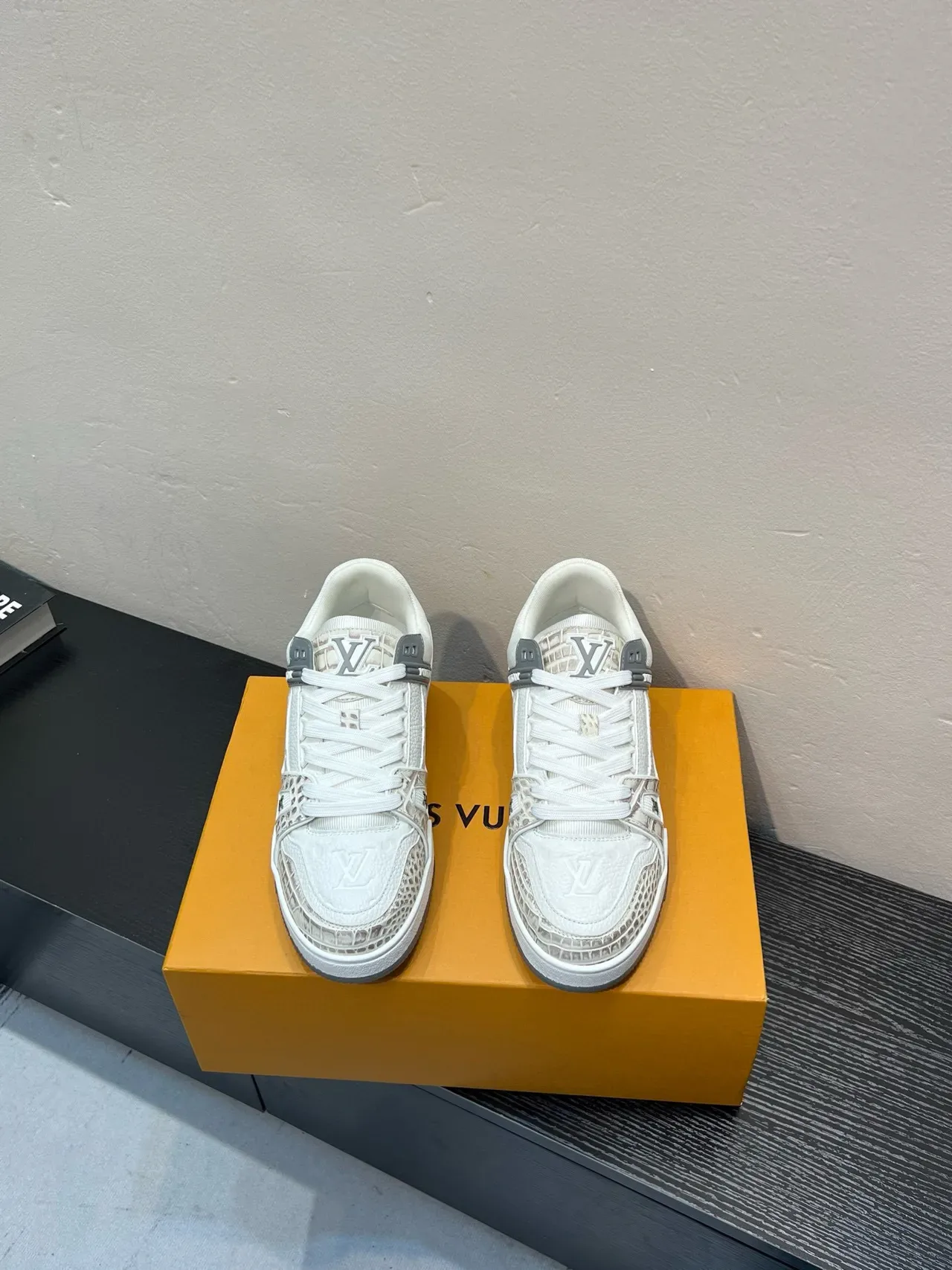 Louis Vuitton LV Trainer White Gray Layered Leather And Croc-Embossed Panels Lifestyle Sneakers 2