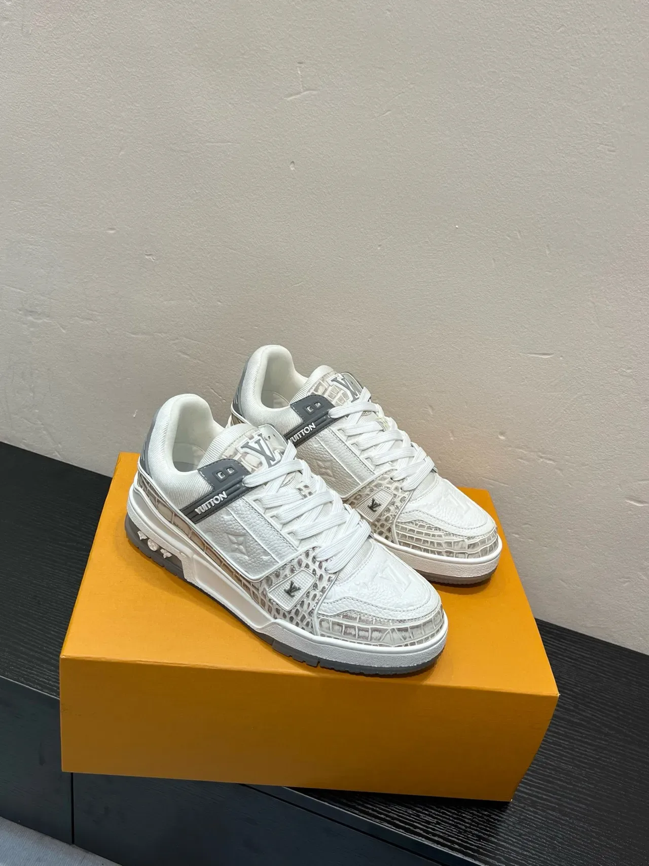 Louis Vuitton LV Trainer White Gray Layered Leather And Croc-Embossed Panels Lifestyle Sneakers 5