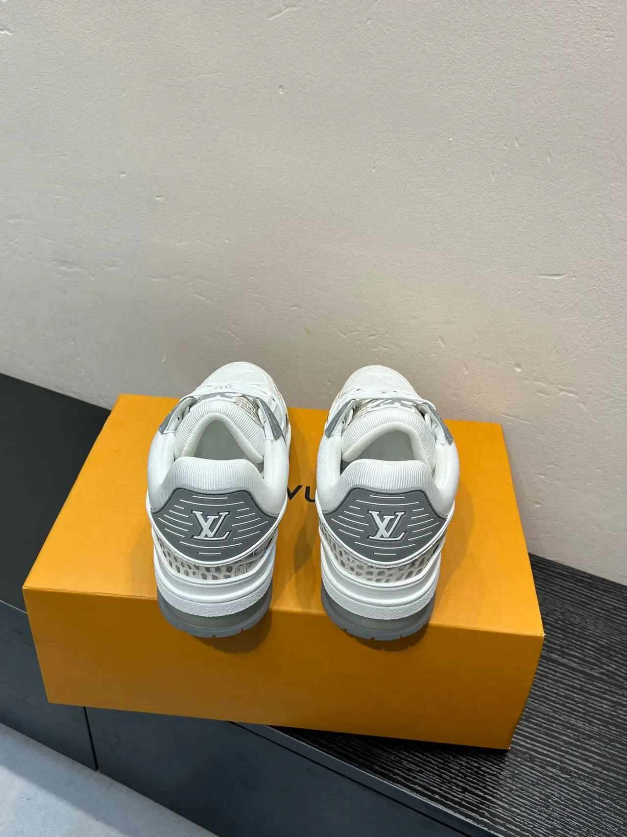 Louis Vuitton LV Trainer White Gray Layered Leather And Croc-Embossed Panels Lifestyle Sneakers 6