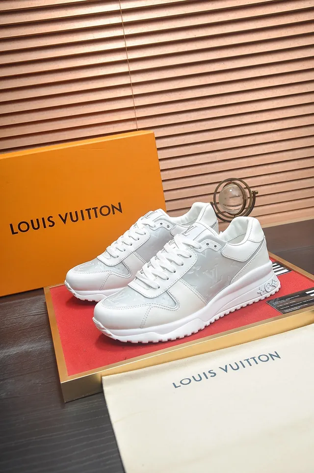 Louis Vuitton LV Trainer White Monogram Leather Sculpted Ridged Sole Lifestyle Sneakers 4