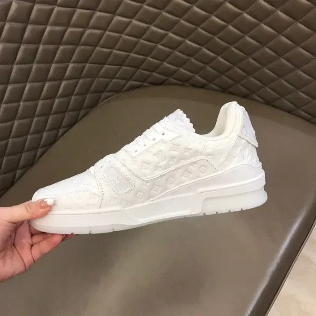 Louis Vuitton LV Trainer Sneakers Blancas de Cuero Monogramme Semelle Épaisse Multicouche Style de Vie 3