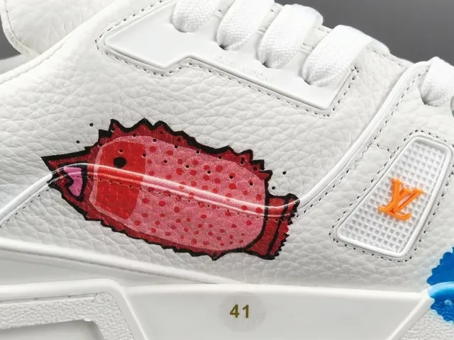 Louis Vuitton LV Trainer Blanc Multicolore Cuir Supérieur Appliqués Graphiques Sneakers Lifestyle 5