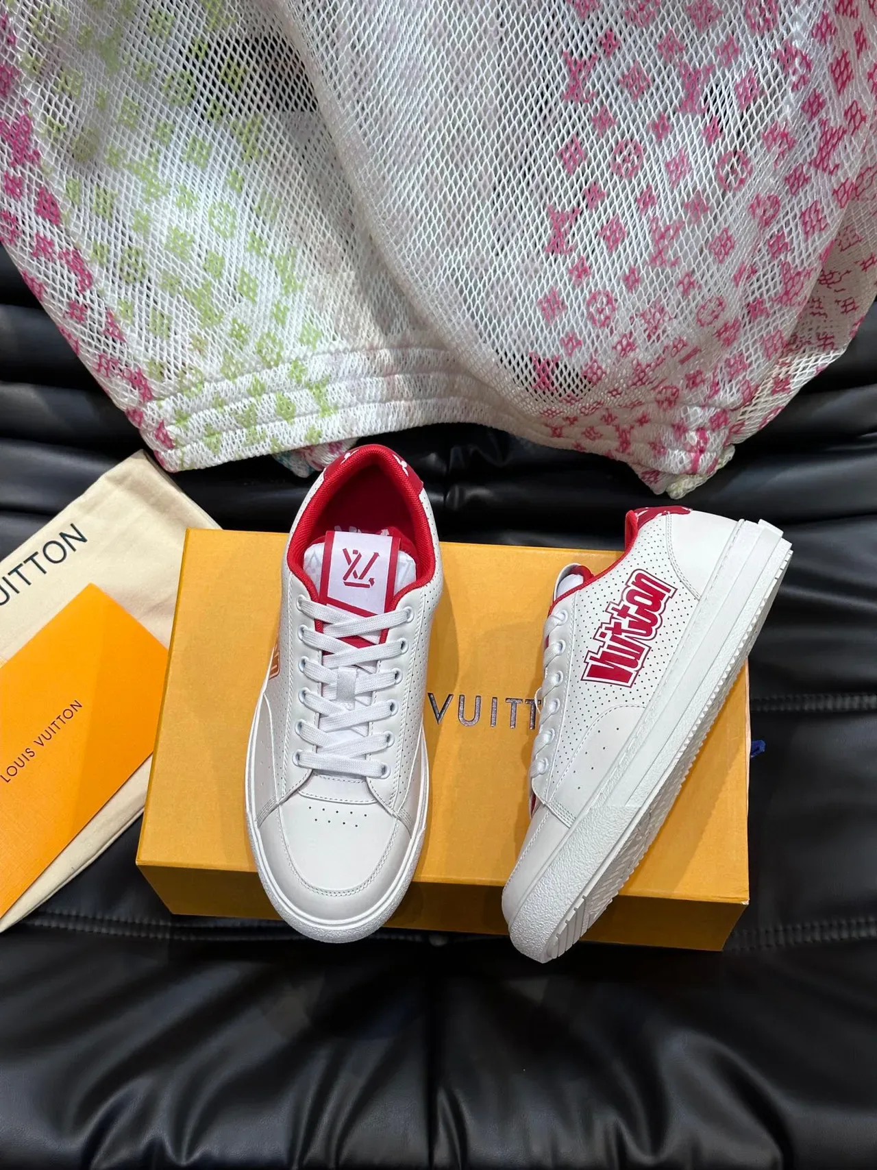 Louis Vuitton LV Trainer সাদা লাল পরফোরেটেড লেদার লো-টপ লাইফস্টাইল স্নিকার 2