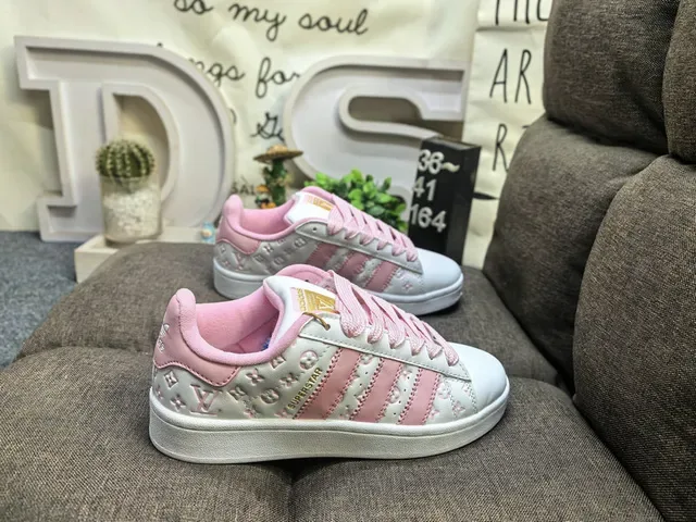 Louis Vuitton LV Trainer White Silver Monogram-Printed Leather Upper Perforated Toe Cap Lifestyle Sneakers 11
