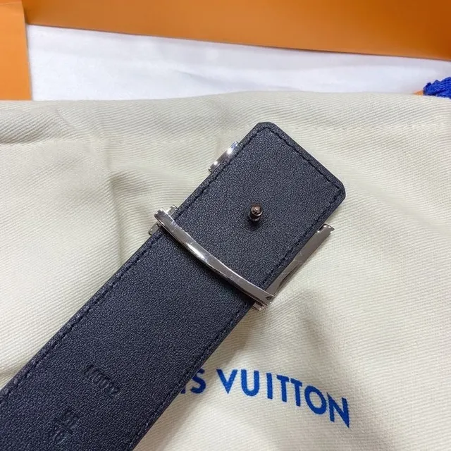 Louis Vuitton LV Turnlock Cinturón Negro Monogram Empreinte Cuero 2