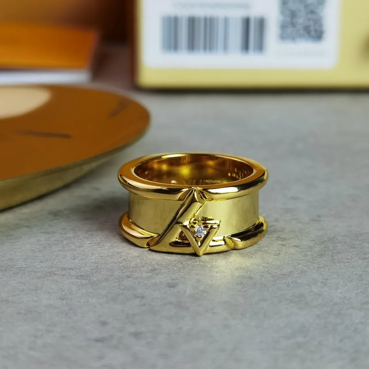 Louis Vuitton LV Volt Gold Silver Geometric Angular Motif Polished Metal Ring 2