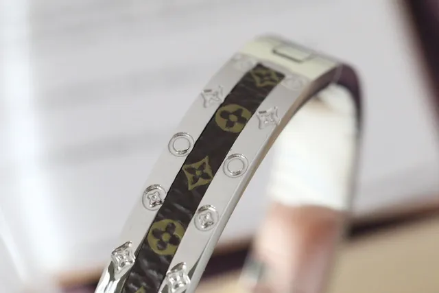 Louis Vuitton Monogram Bangle Rose Gold Tone Black Green Bracelet 4