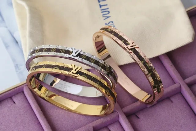 Louis Vuitton Monogram Bangle Rose Gold Tone Black Green Bracelet 8