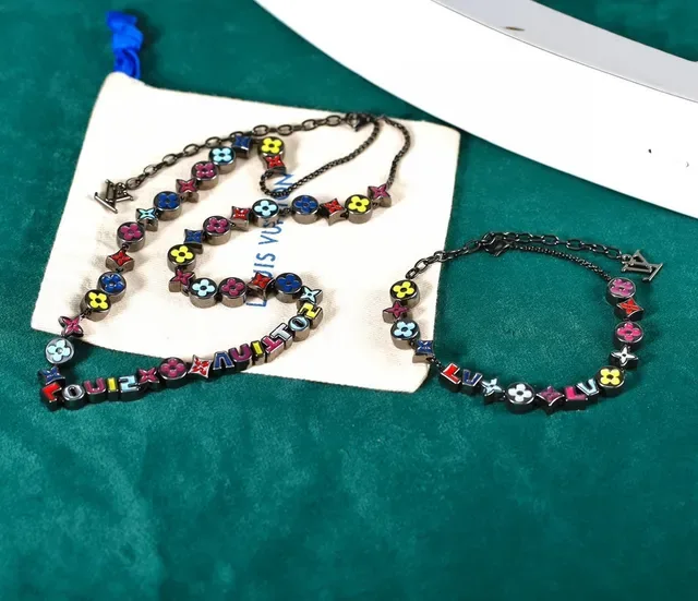 Louis Vuitton Monogram Beads Black Multicolor Beaded Enamel-Charm Necklace 6