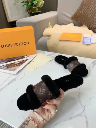 Louis Vuitton Monogram Canvas and Black Fur Slippers 8