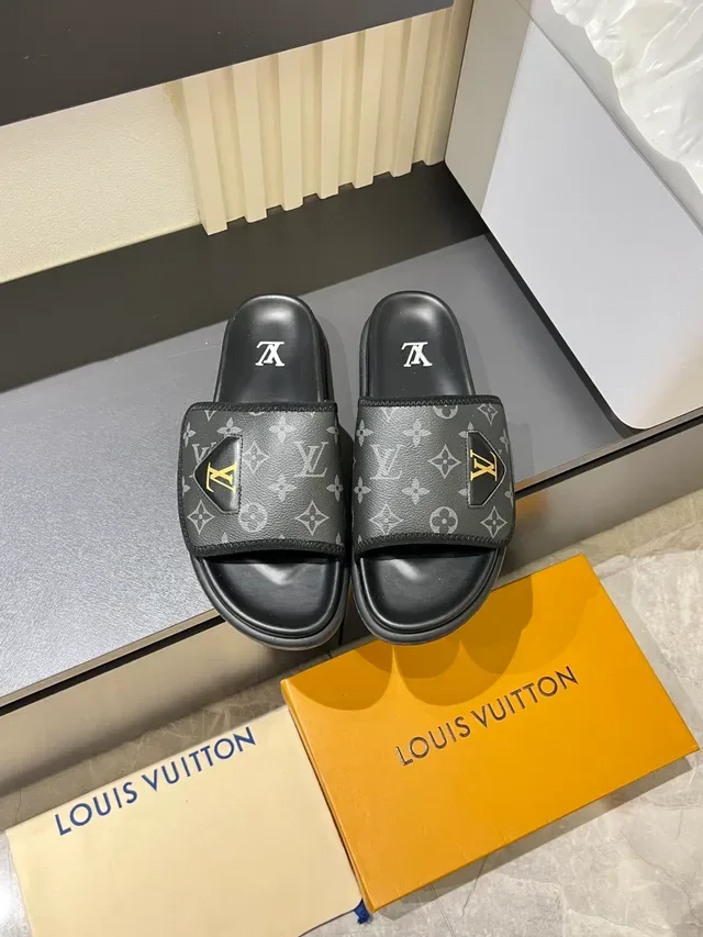 Louis Vuitton Monogram Canvas Single-Strap Slide Slippers 8