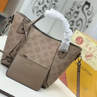 Louis Vuitton Monograma Lona Estruturado Mini Bolsa com asa superior