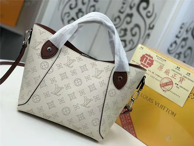 Louis Vuitton Monogram Canvas Structured Mini Top-Handle Handbag 7