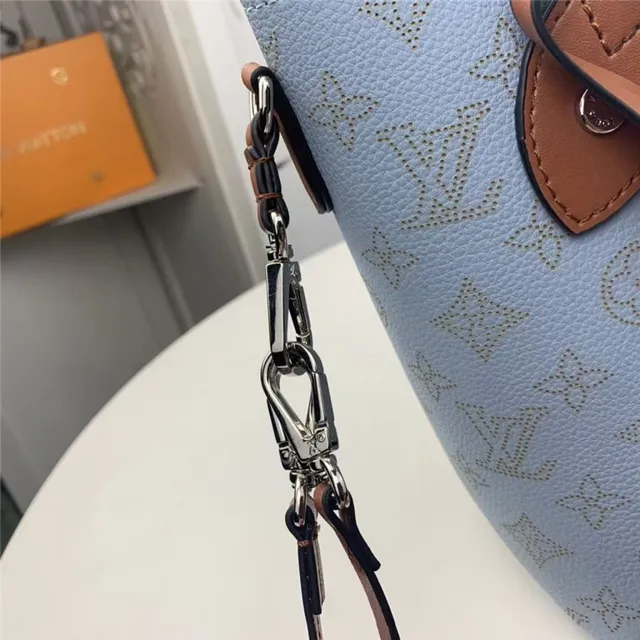 Louis Vuitton Monogram Canvas Structured Mini Top-Handle Handbag 13