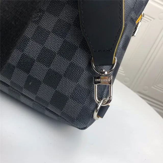 Louis Vuitton Monogram Eclipse Bolsa mensageiro 3