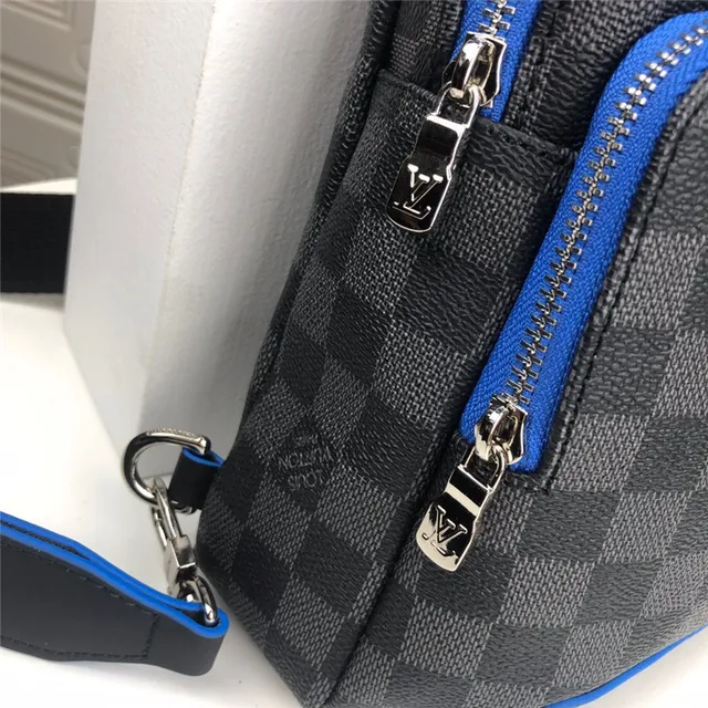 Louis Vuitton Monogram Eclipse Bolsa mensageiro 13
