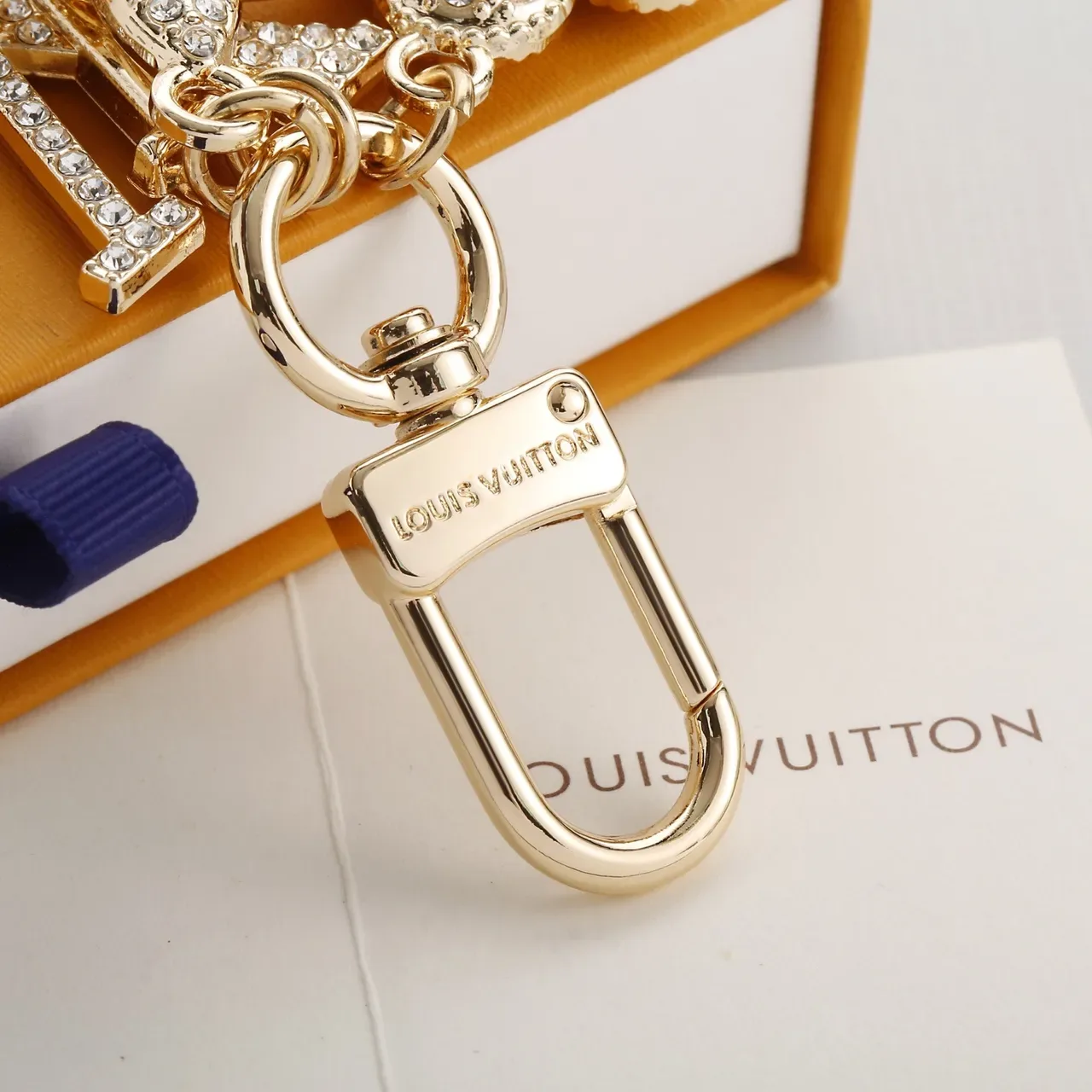 Louis Vuitton Monogram Flower Crystal Pearl Keychain Brooch 4