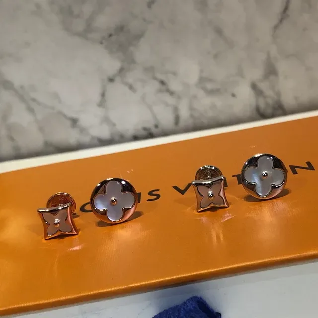 Louis Vuitton Monogram Flower Gold Silver Fine Chain-Link Charms Bracelet 7