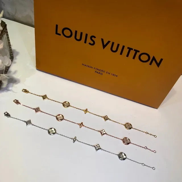 Louis Vuitton Monogram Flower Gold Silver Fine Chain-Link Charms Bracelet 9