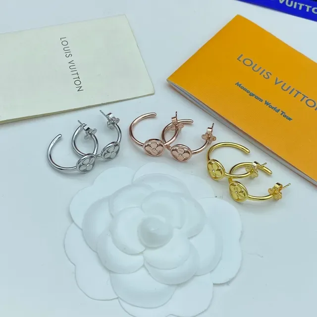 Louis Vuitton Monogram Fleur Or Argent Motif Floral Quatrefoil Boucles d'oreilles en forme de C 5