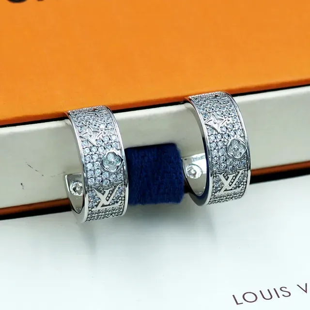 Louis Vuitton Monogram Flower Hoop Silver Transparent Pavé-Set Crystal Earrings 2