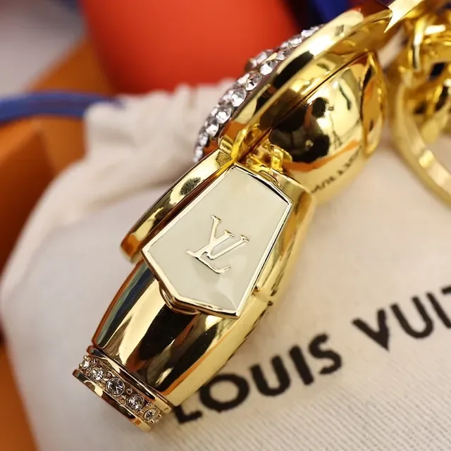 Louis Vuitton Monogram Flower White Gold Crystal-Embellished Handbag 9