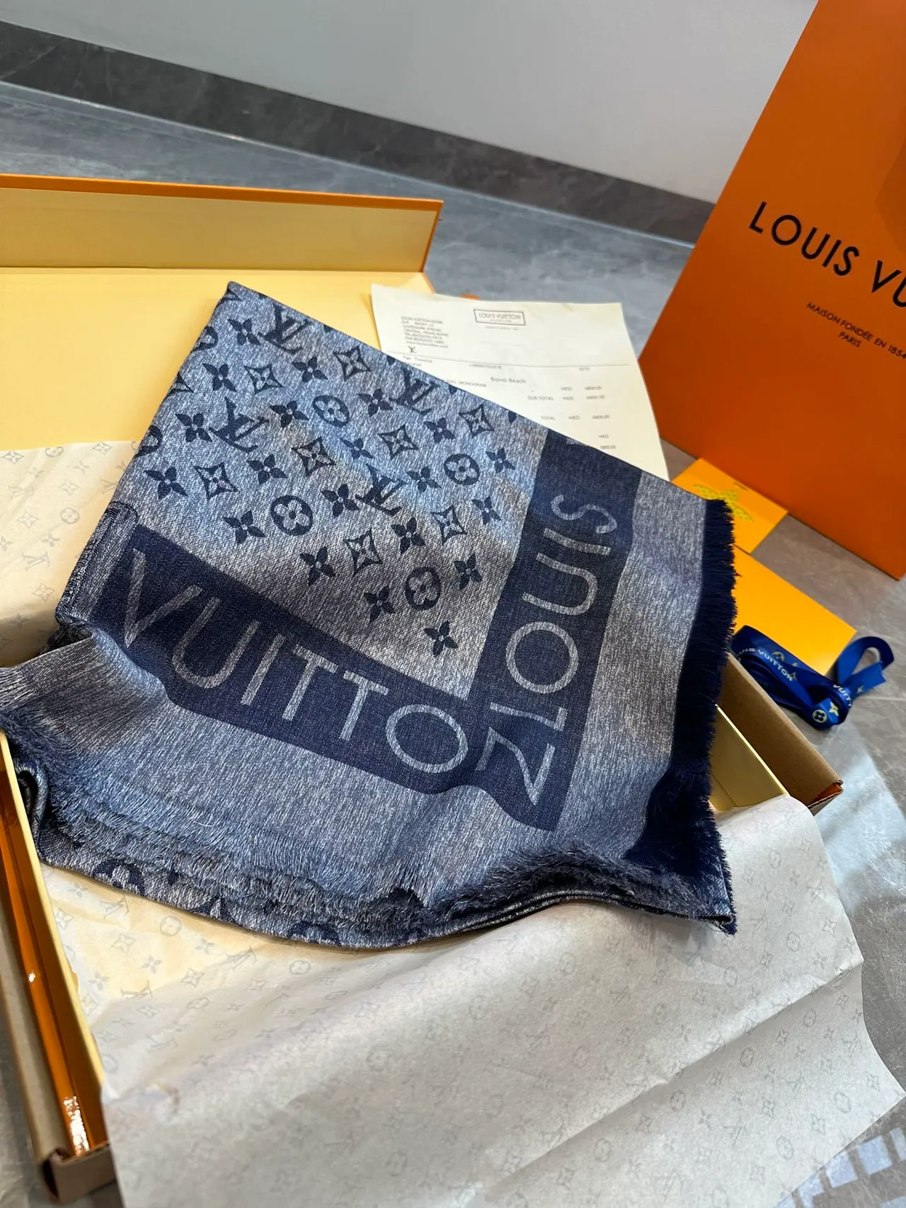 Louis Vuitton Monogram Gray Navy Fringed Shawl 4