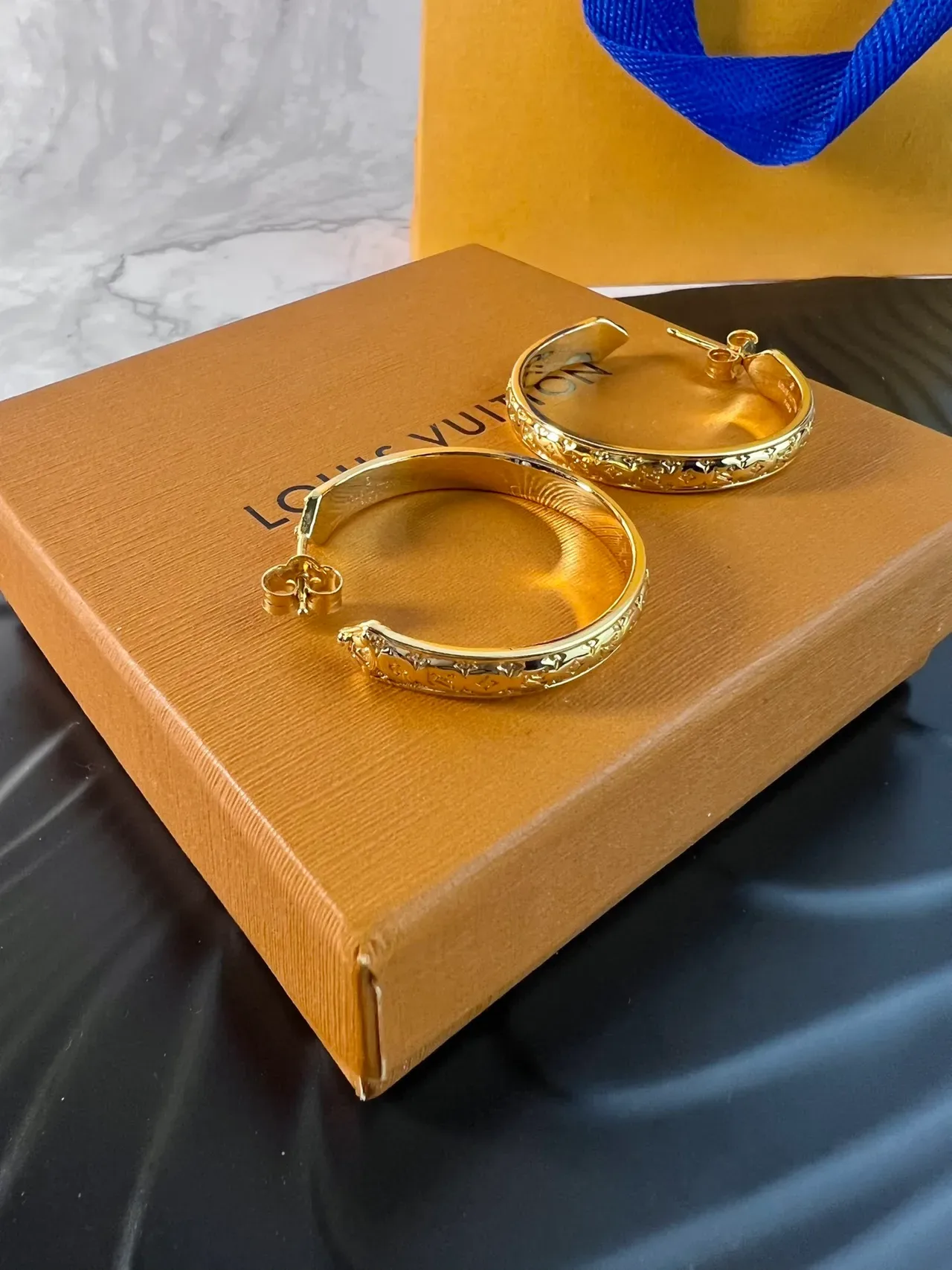 Louis Vuitton Monogram Hoop Gold Polished Earrings 5