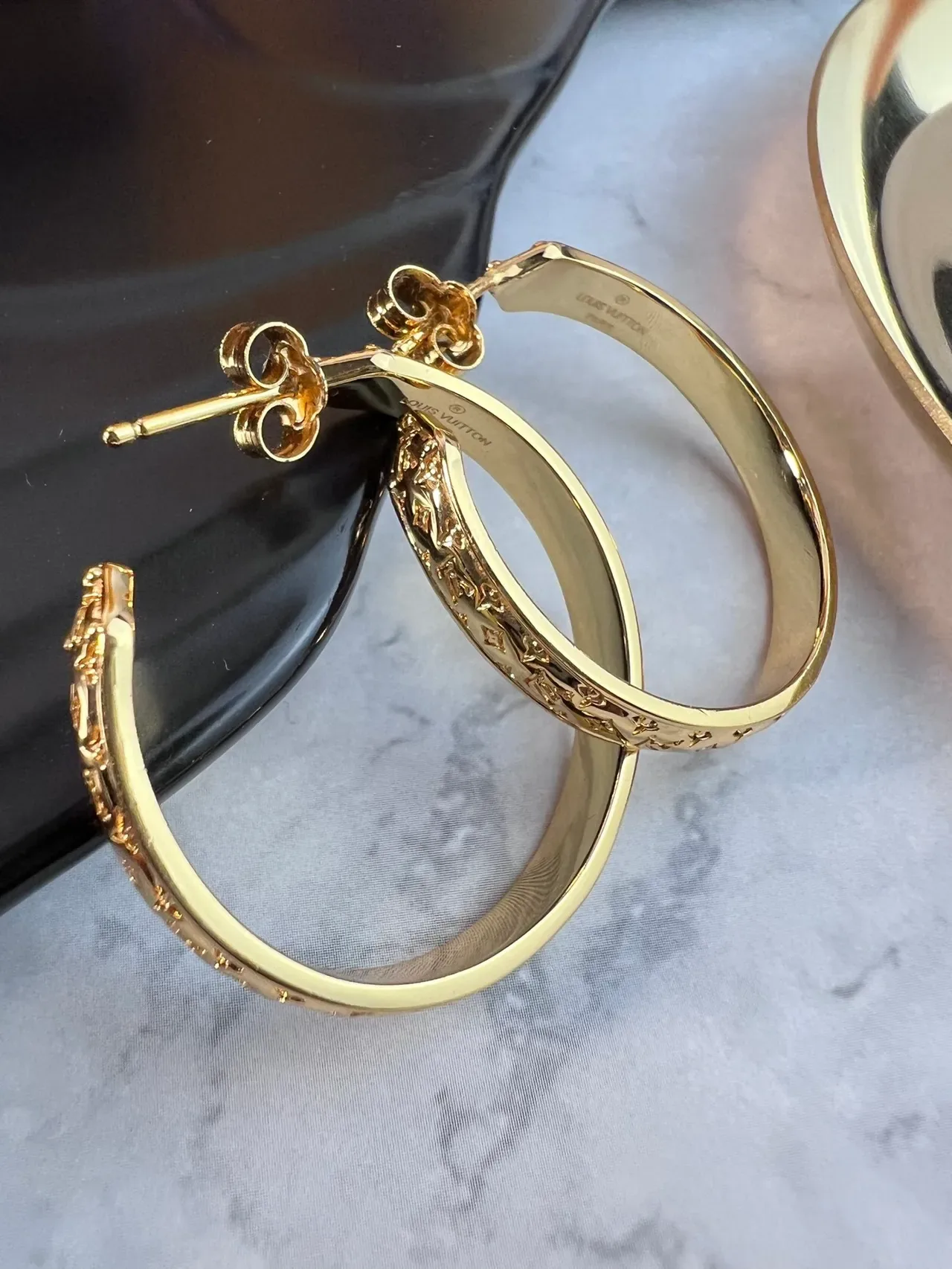 Louis Vuitton Monogram Hoop Gold Polished Earrings 6