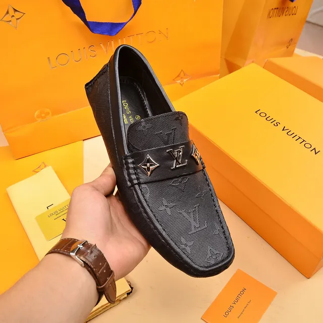 Louis Vuitton Monogram Loafer Noir Slip-On Loafers 6