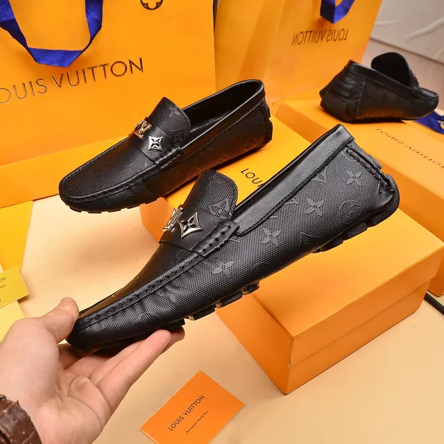 Louis Vuitton Monogram Loafer Noir Slip-On Loafers 7