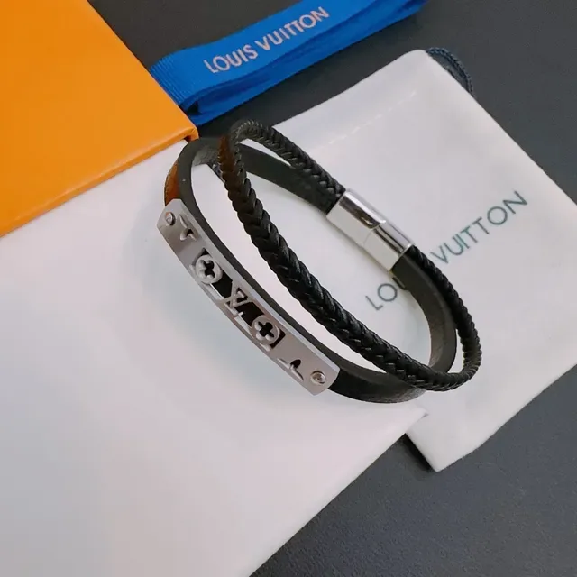 Louis Vuitton Monogram Plaque Braided Leather Bracelet 8