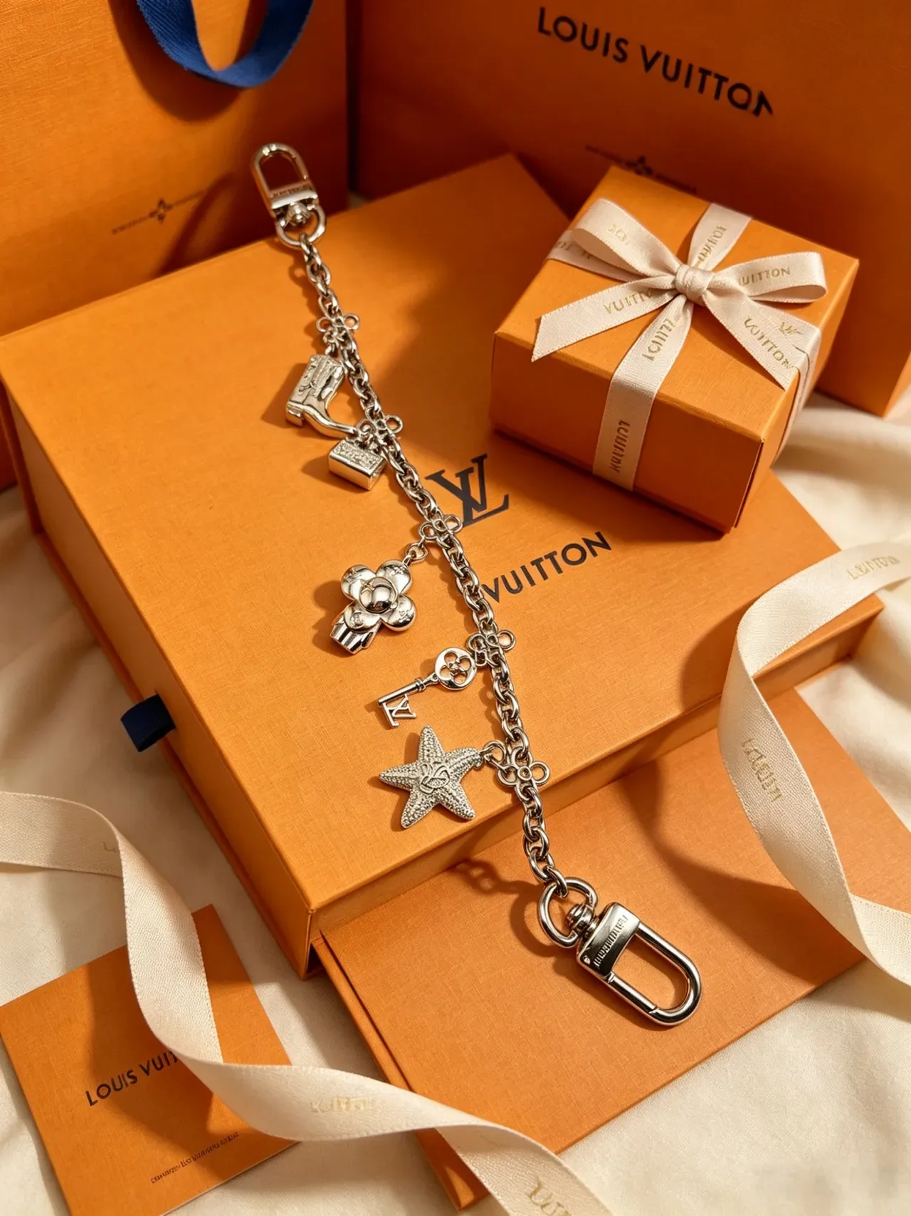 Louis Vuitton Multi-Charm Chain Gold Silver Metal Bracelet 4